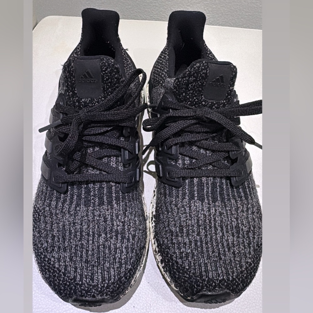 adidas ultra boost endless energy women’s running  sneaker shoes size 4.5.